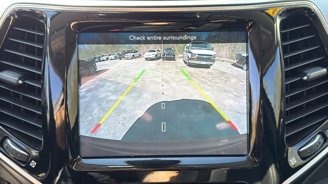 Used 2019 Jeep Cherokee Limited AWD/4WD image 20