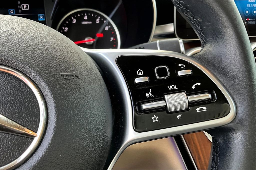 Used 2022 Mercedes-Benz GLC 300 w/ Premium Package Lite image 28