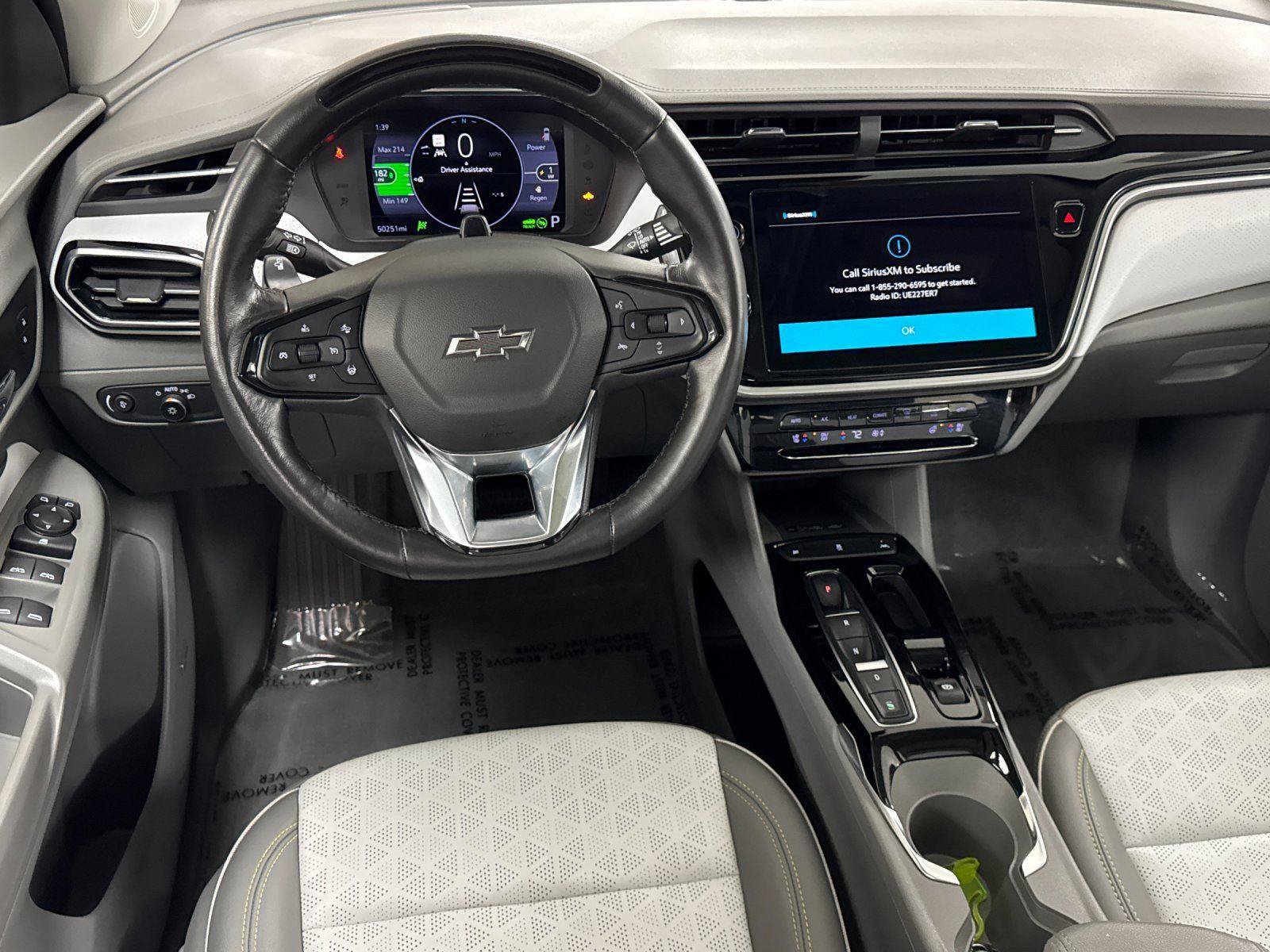 Used 2022 Chevrolet Bolt EUV Premier w/ Sun & Sound Package FWD image 13