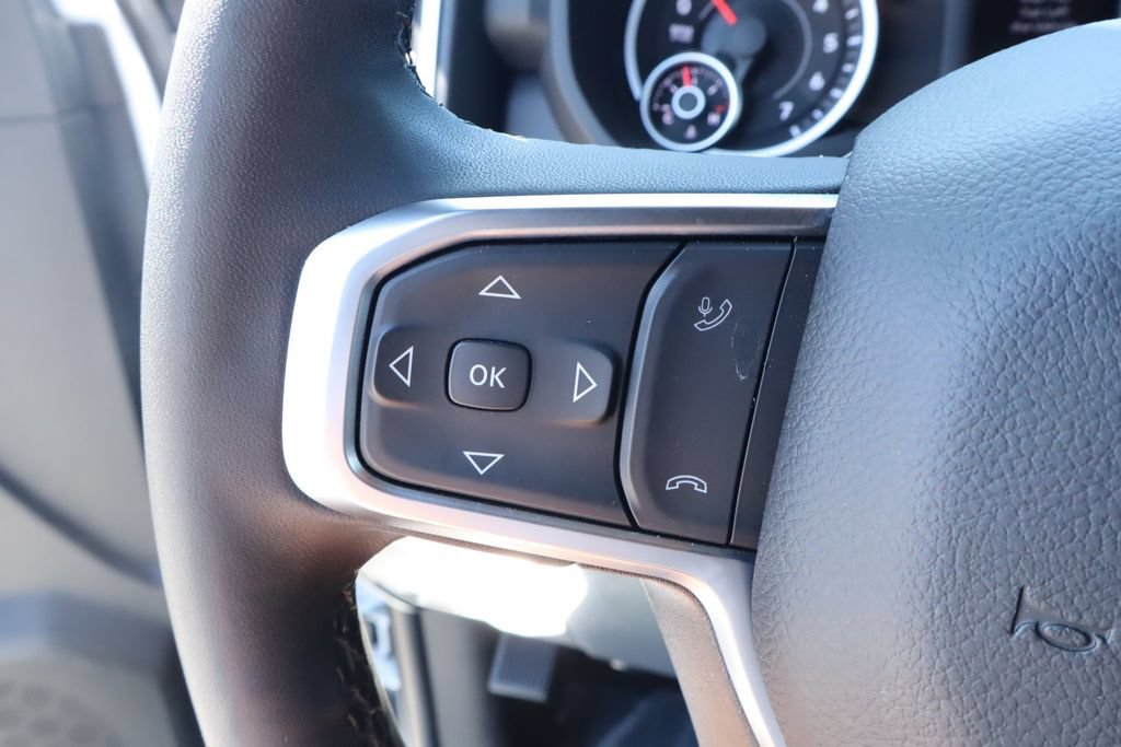 Used 2025 RAM 2500 Big Horn AWD/4WD image 24
