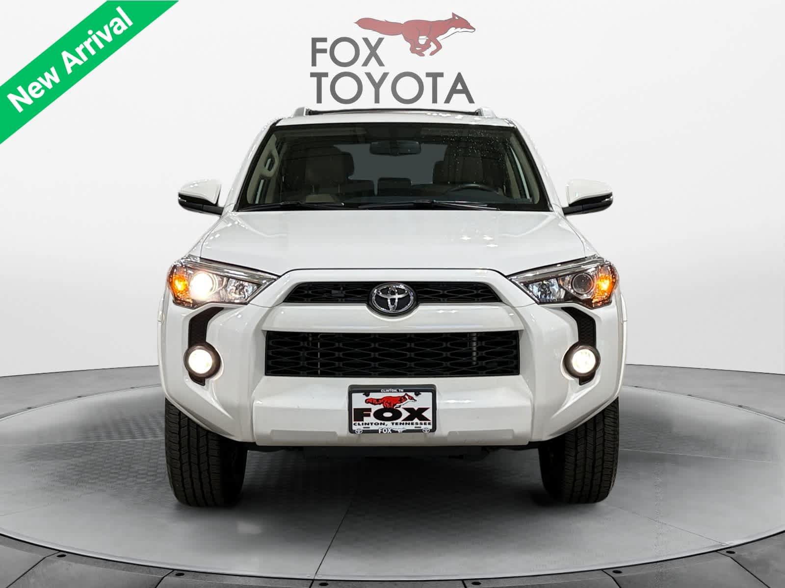 Used 2018 Toyota 4Runner SR5 Premium AWD/4WD image 9
