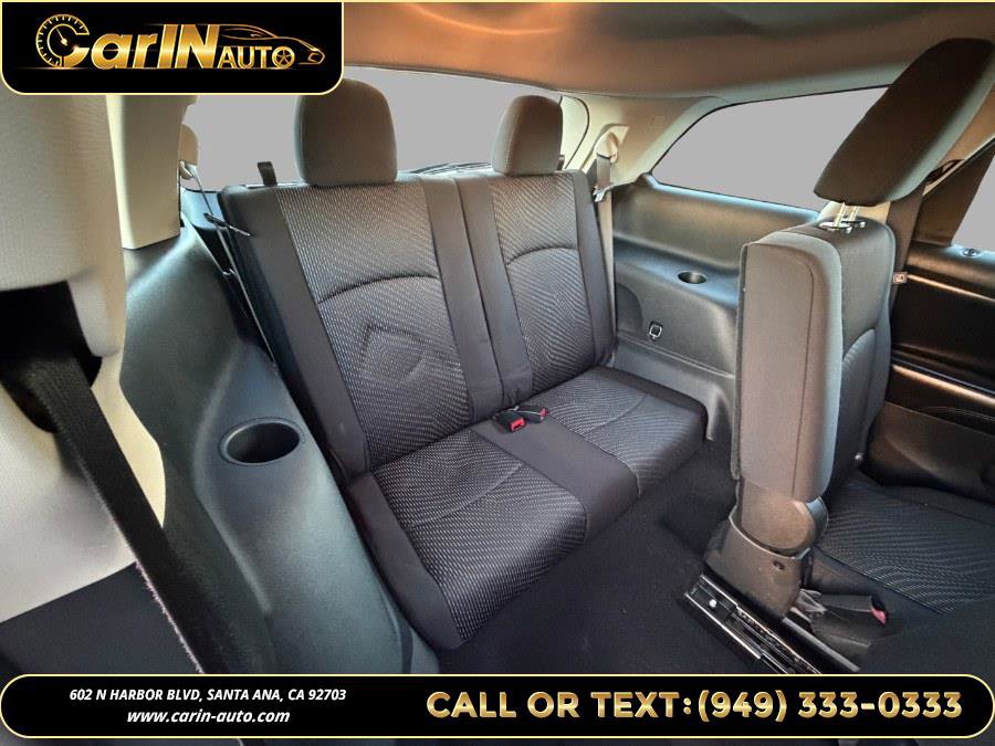 Used 2014 Dodge Journey American Value Package w/ Flexible Seating Group FWD image 18