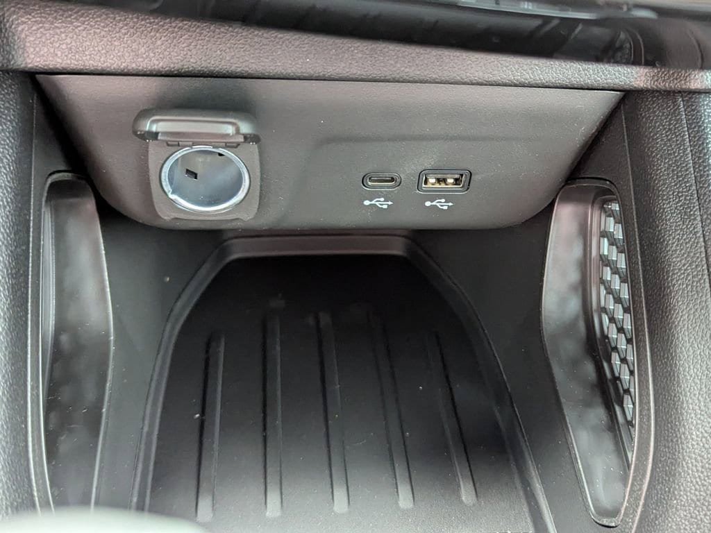 New 2026 Chevrolet TrailBlazer LT w/ LT Cold Weather Package FWD image 22