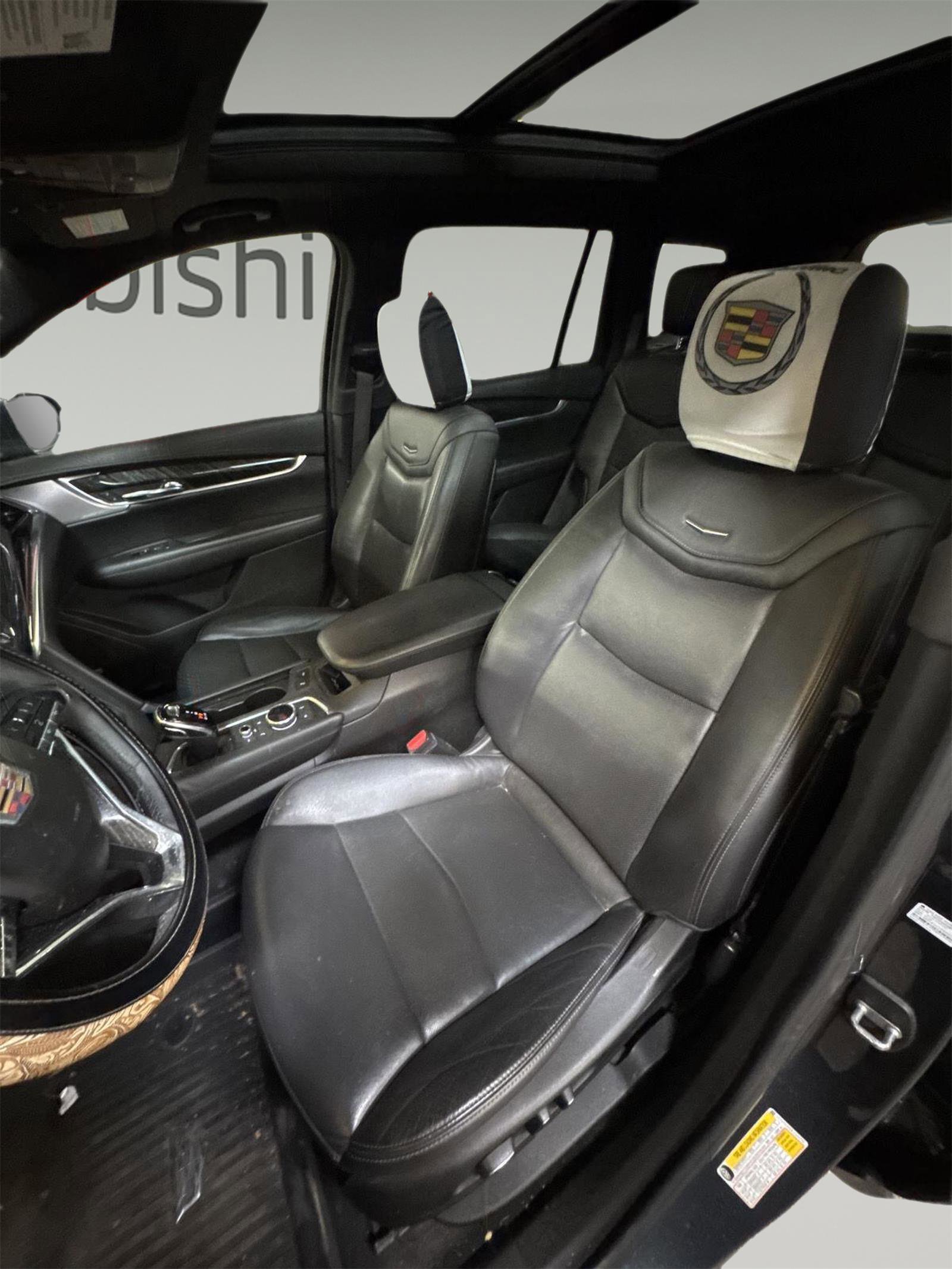 Used 2020 Cadillac XT6 Premium Luxury image 29