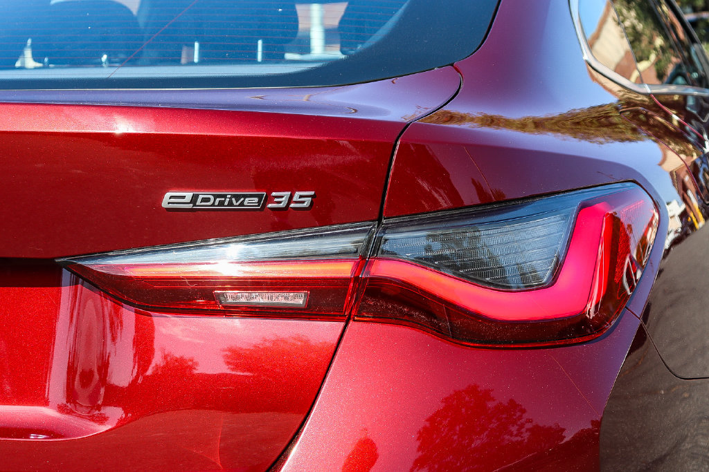 Certified 2023 BMW i4 eDrive35 RWD image 7