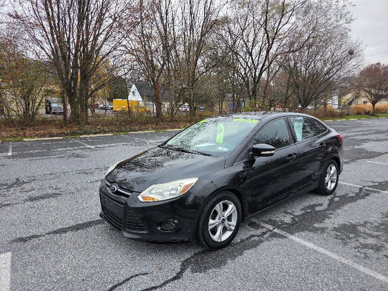 Used 2014 Ford Focus SE image 2