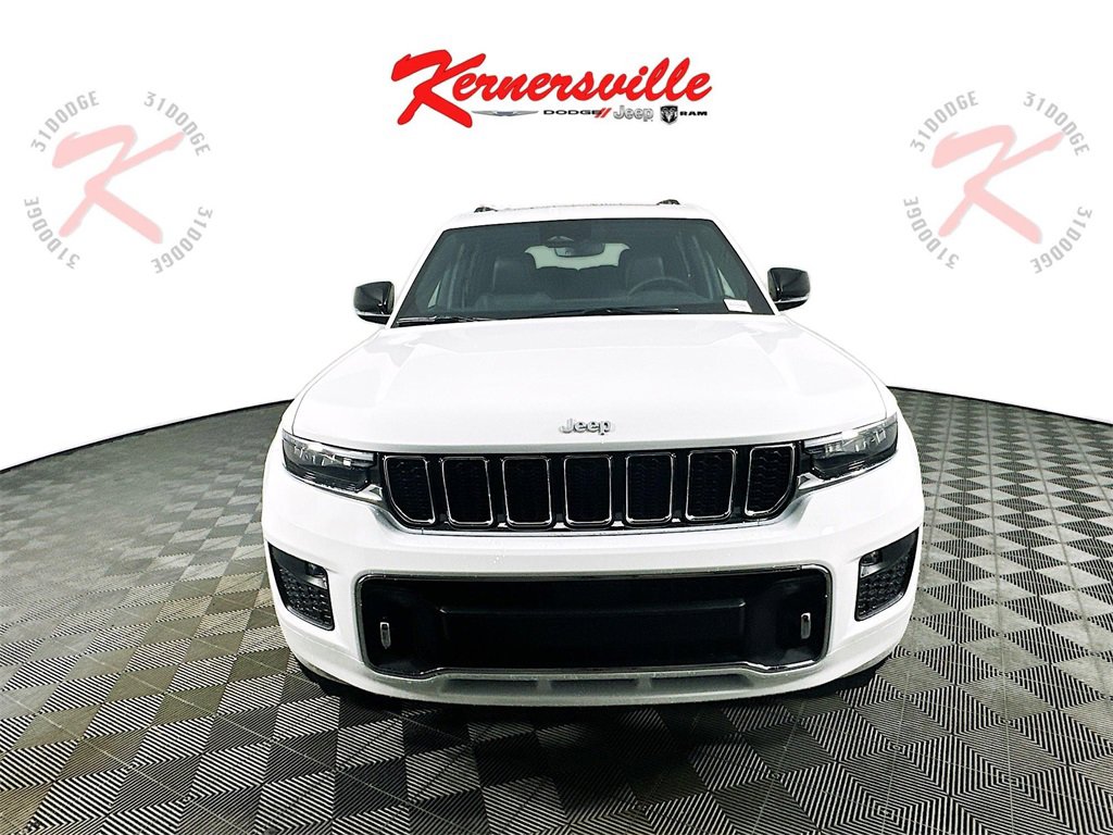 New 2025 Jeep Grand Cherokee L Overland image 2