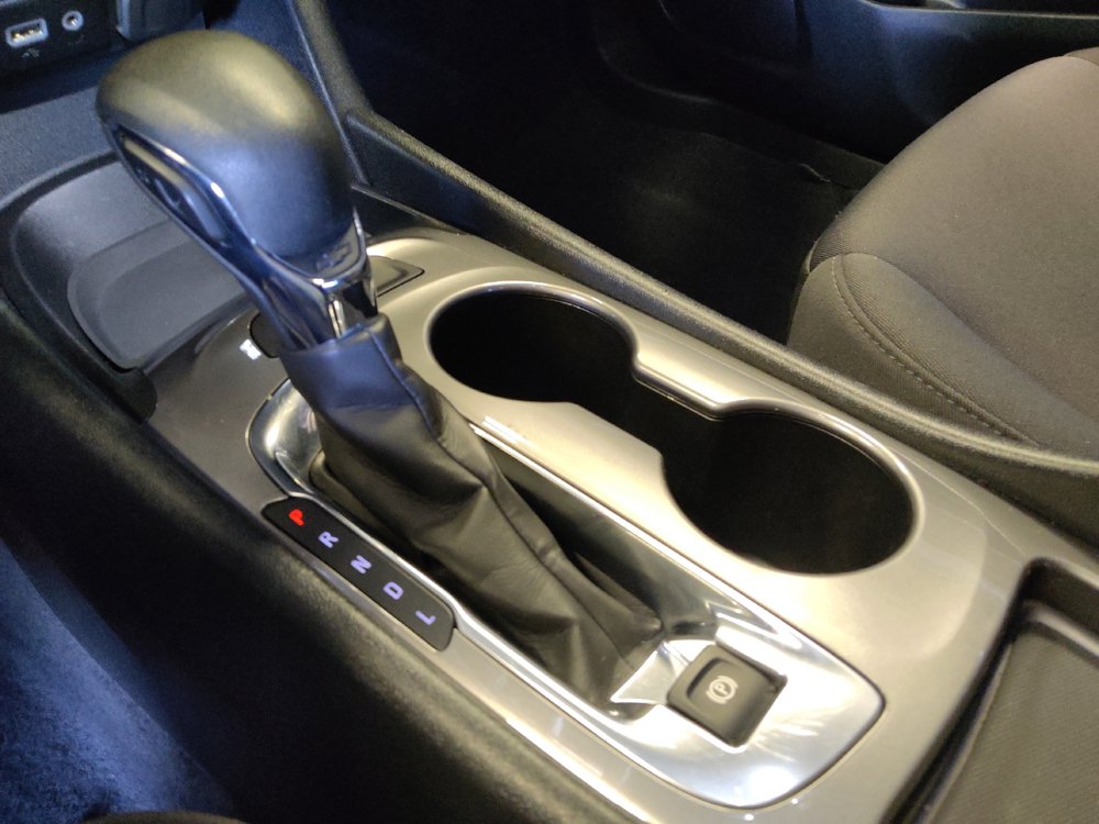 Used 2021 Chevrolet Malibu LS w/ Driver Confidence Package II FWD image 26