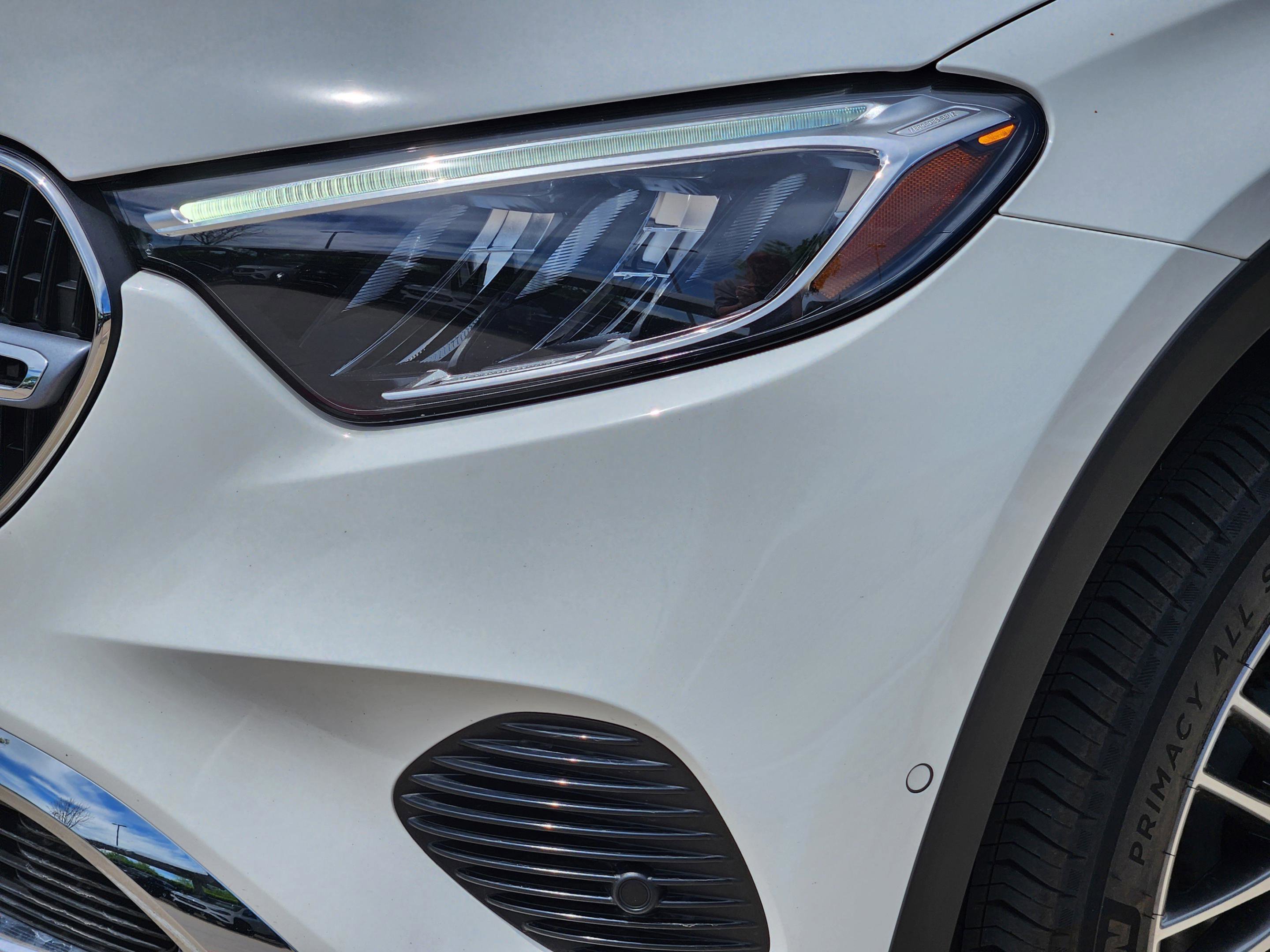 Certified 2025 Mercedes-Benz GLC 300 4MATIC image 25