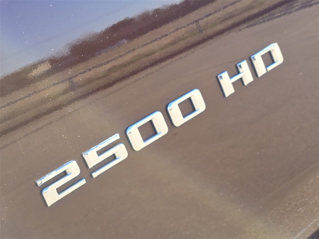 Used 2024 Chevrolet Silverado 2500 LTZ w/ LTZ Plus Package image 32