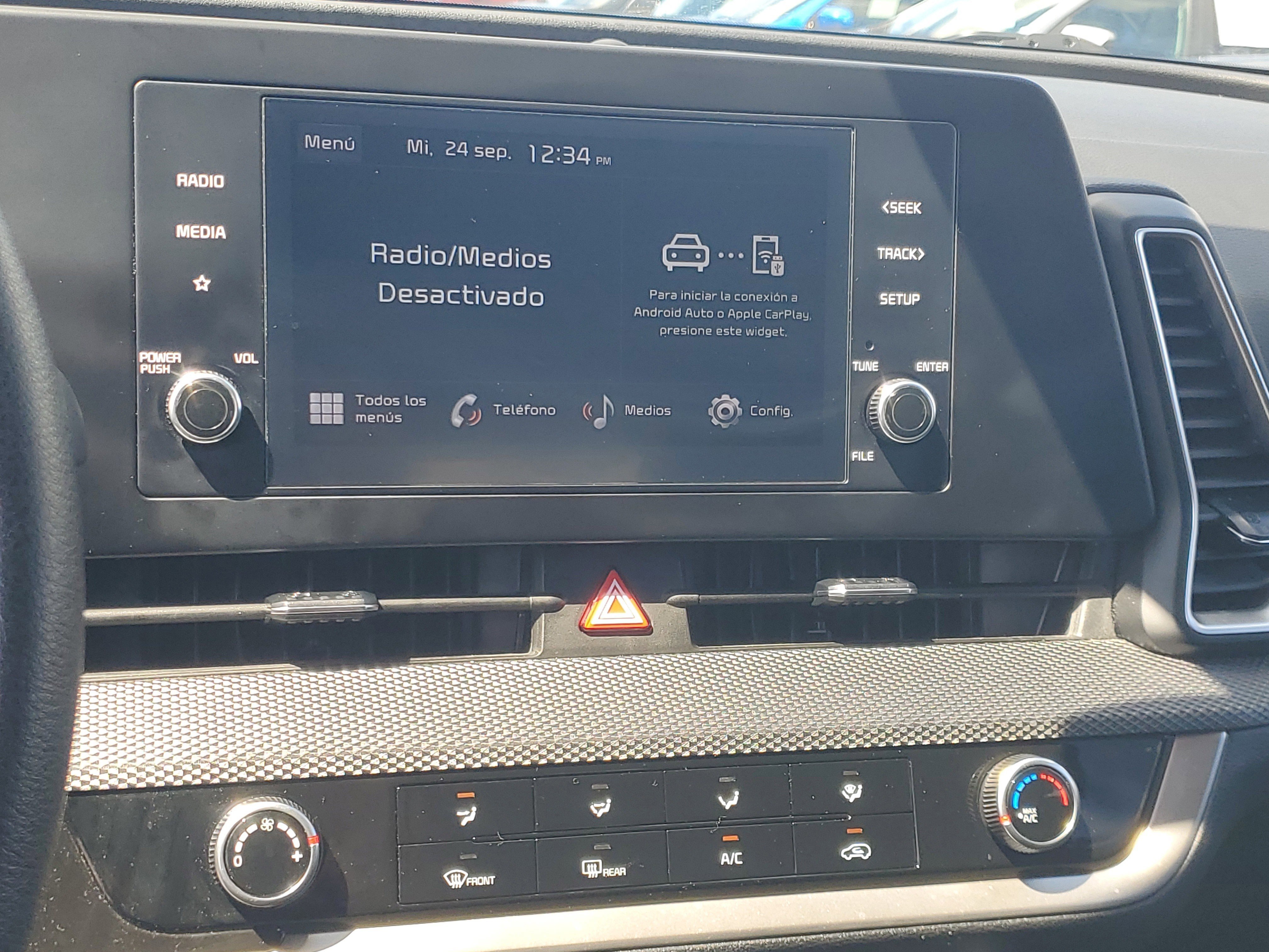 Used 2024 Kia Sportage LX image 21