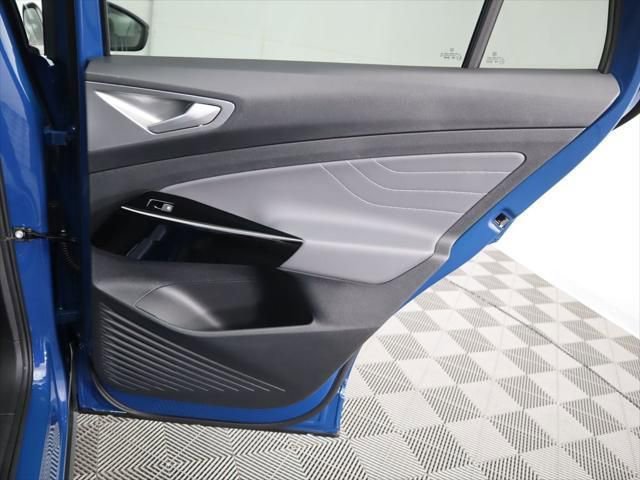 New 2026 Volkswagen ID.4 Pro S image 28