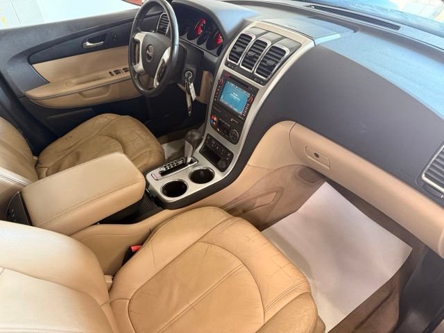 Used 2011 GMC Acadia SLT AWD/4WD image 29