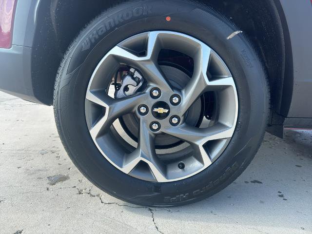New 2025 Chevrolet Trax LT image 28