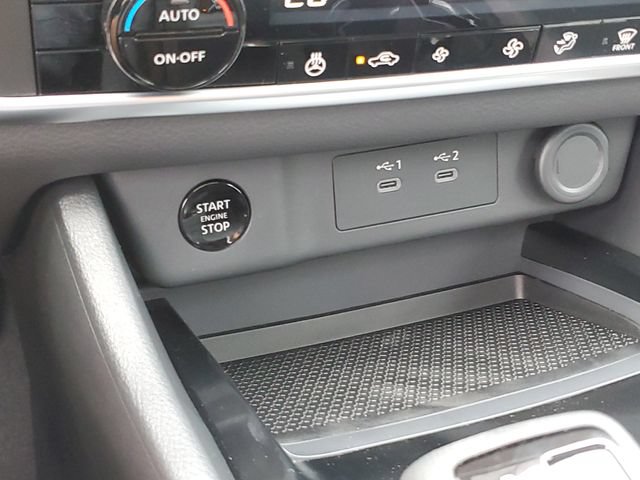 New 2026 Nissan Rogue Dark Armor AWD/4WD image 32