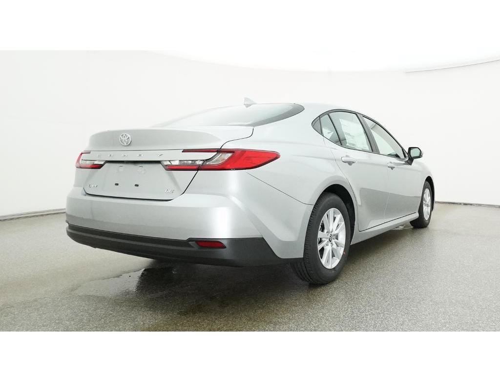 New 2026 Toyota Camry LE FWD image 31
