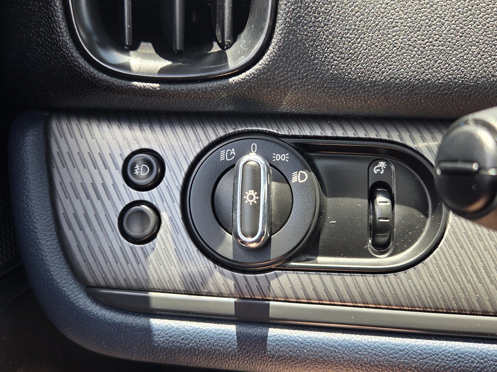 Used 2024 MINI Cooper Countryman S w/ Premium Package FWD image 22