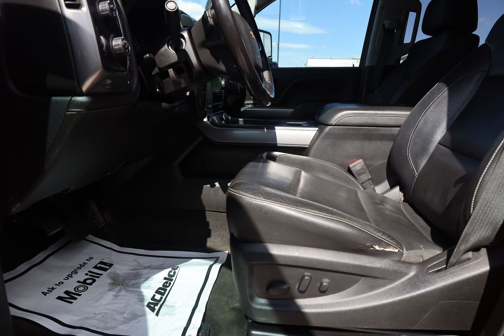 Used 2018 Chevrolet Silverado 2500 LTZ w/ Duramax Plus Package image 11