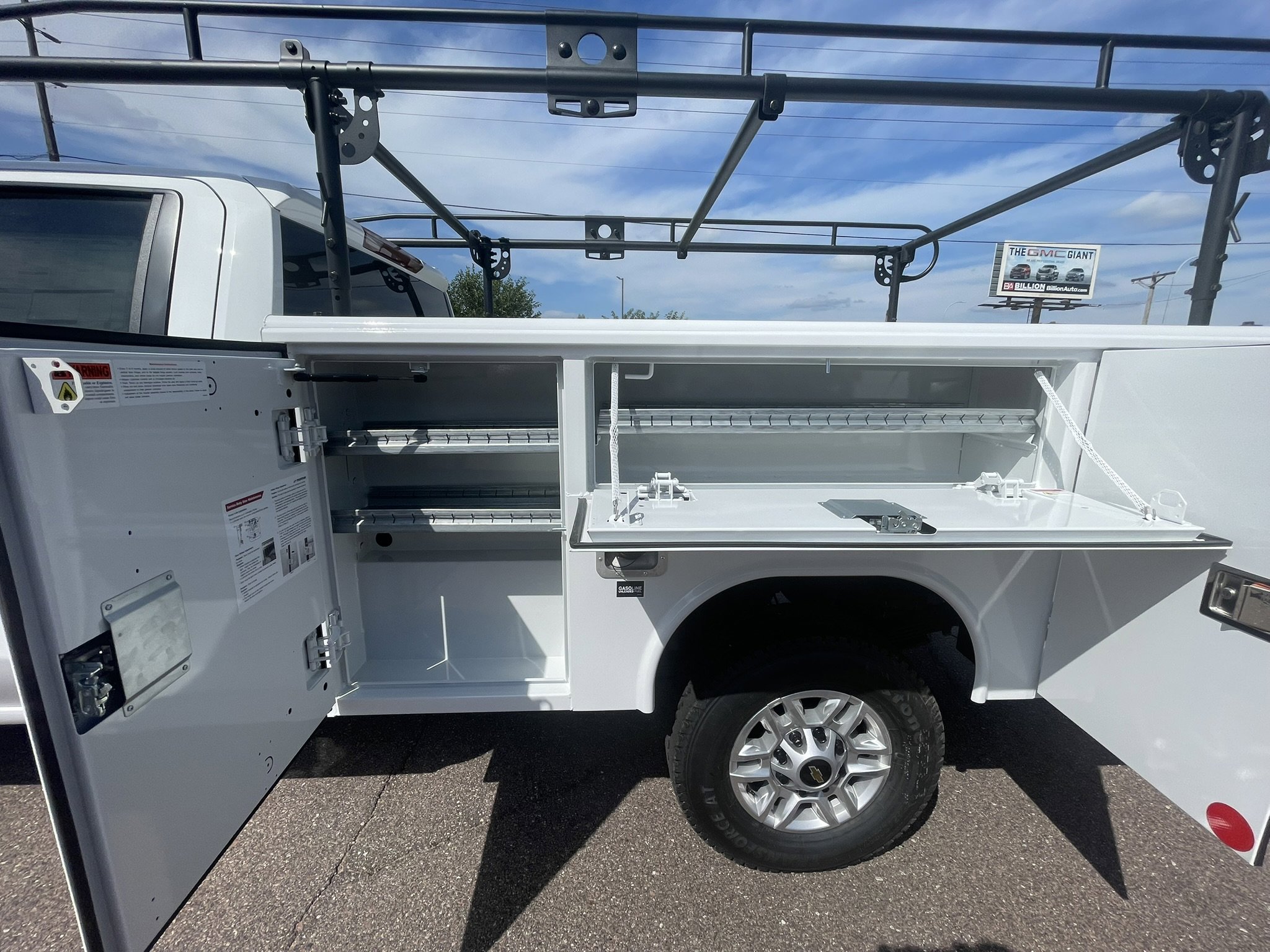 New 2025 Chevrolet Silverado 2500 W/T w/ WT Convenience Package image 6