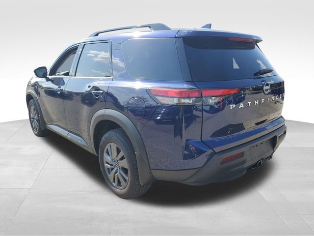 Used 2025 Nissan Pathfinder SV w/ SV Premium Package AWD/4WD image 6