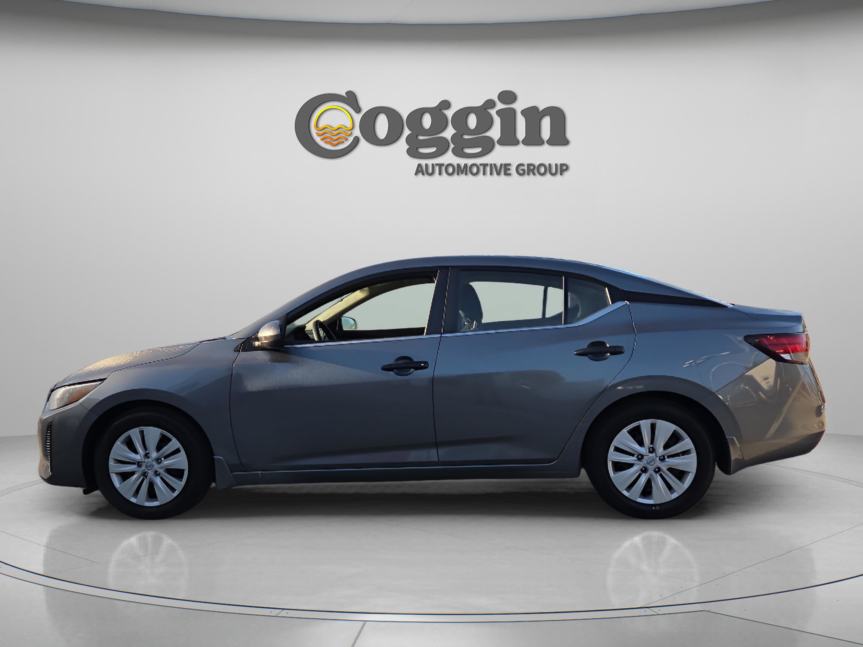 Certified 2025 Nissan Sentra S image 3