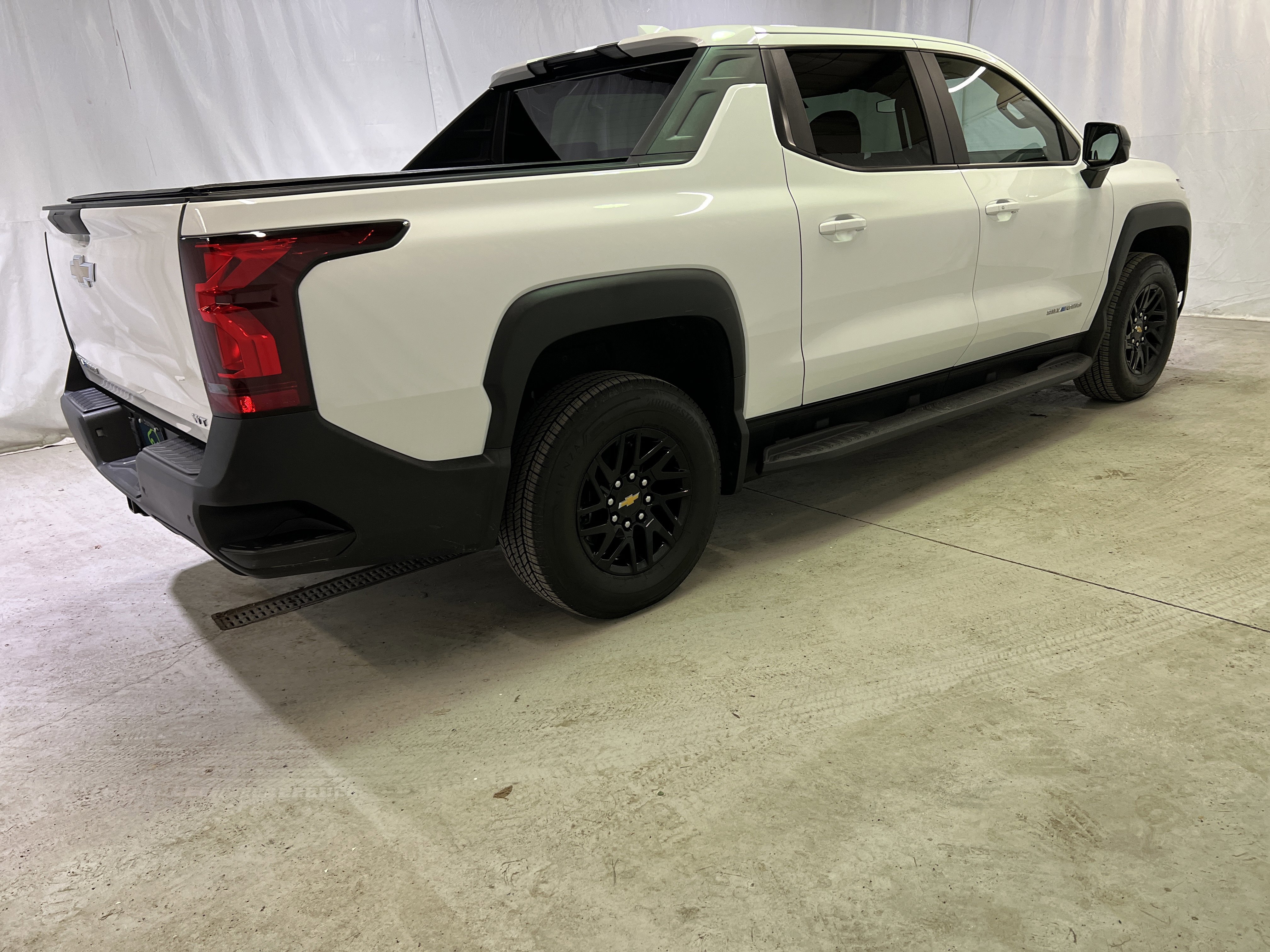 Certified 2024 Chevrolet Silverado EV W/T image 11