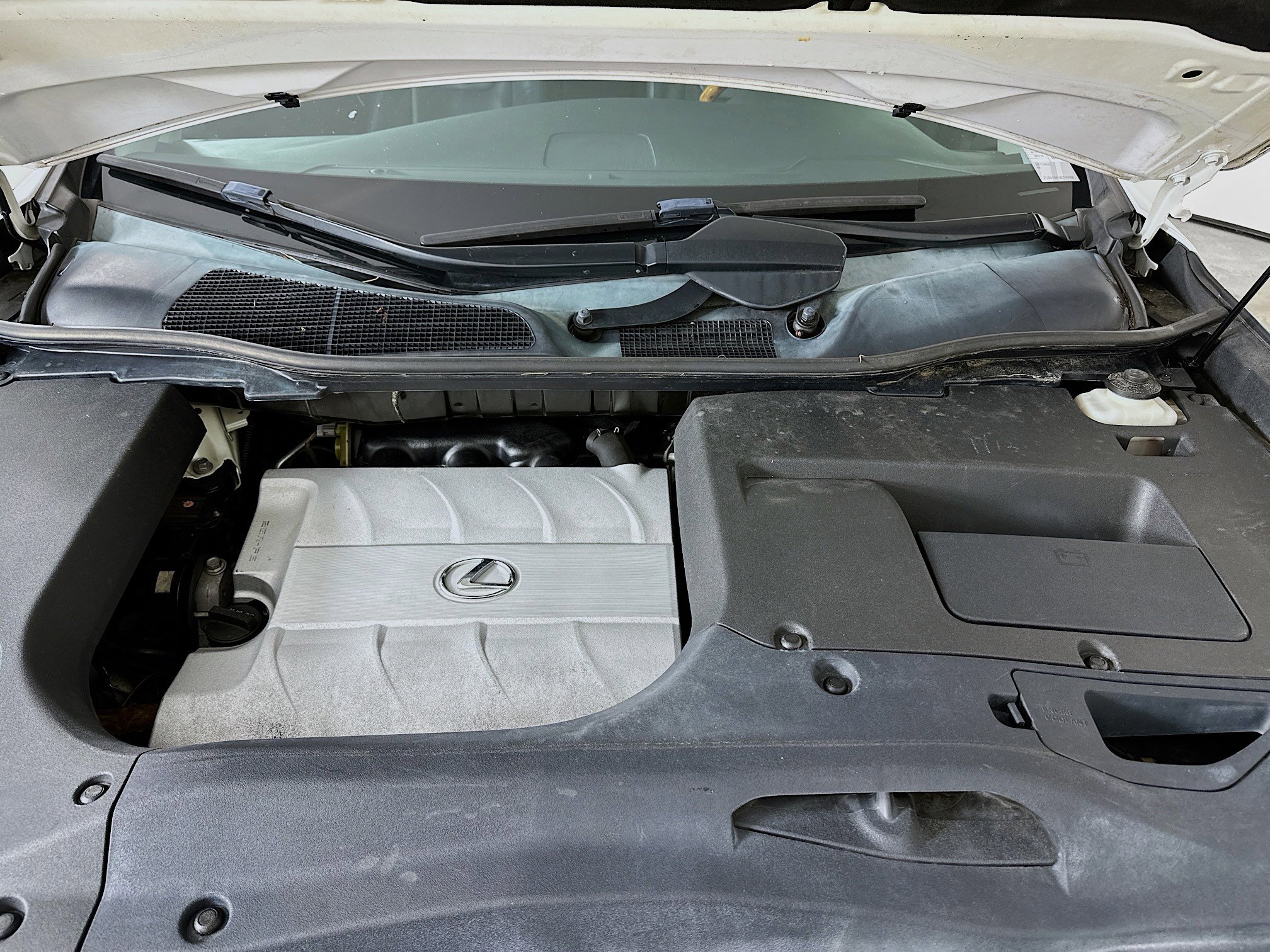 Used 2011 Lexus RX 350 AWD image 35