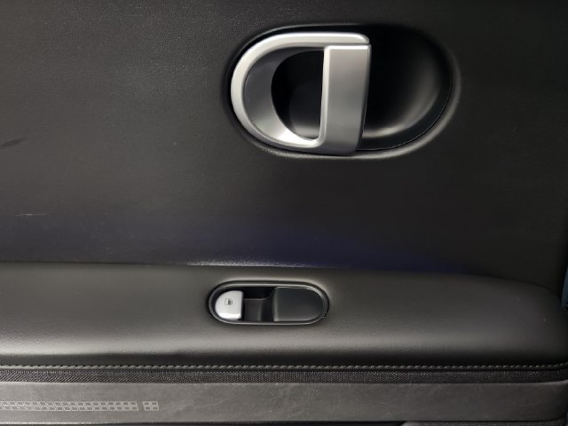 Certified 2024 Hyundai Ioniq 5 Limited AWD/4WD image 15
