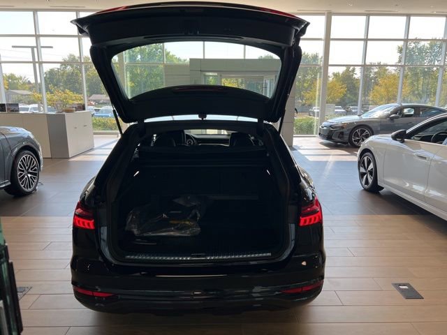 New 2025 Audi A6 3.0T allroad Prestige image 10