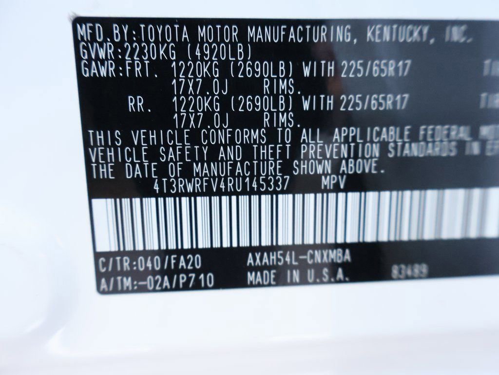 Used 2024 Toyota RAV4 XLE image 32