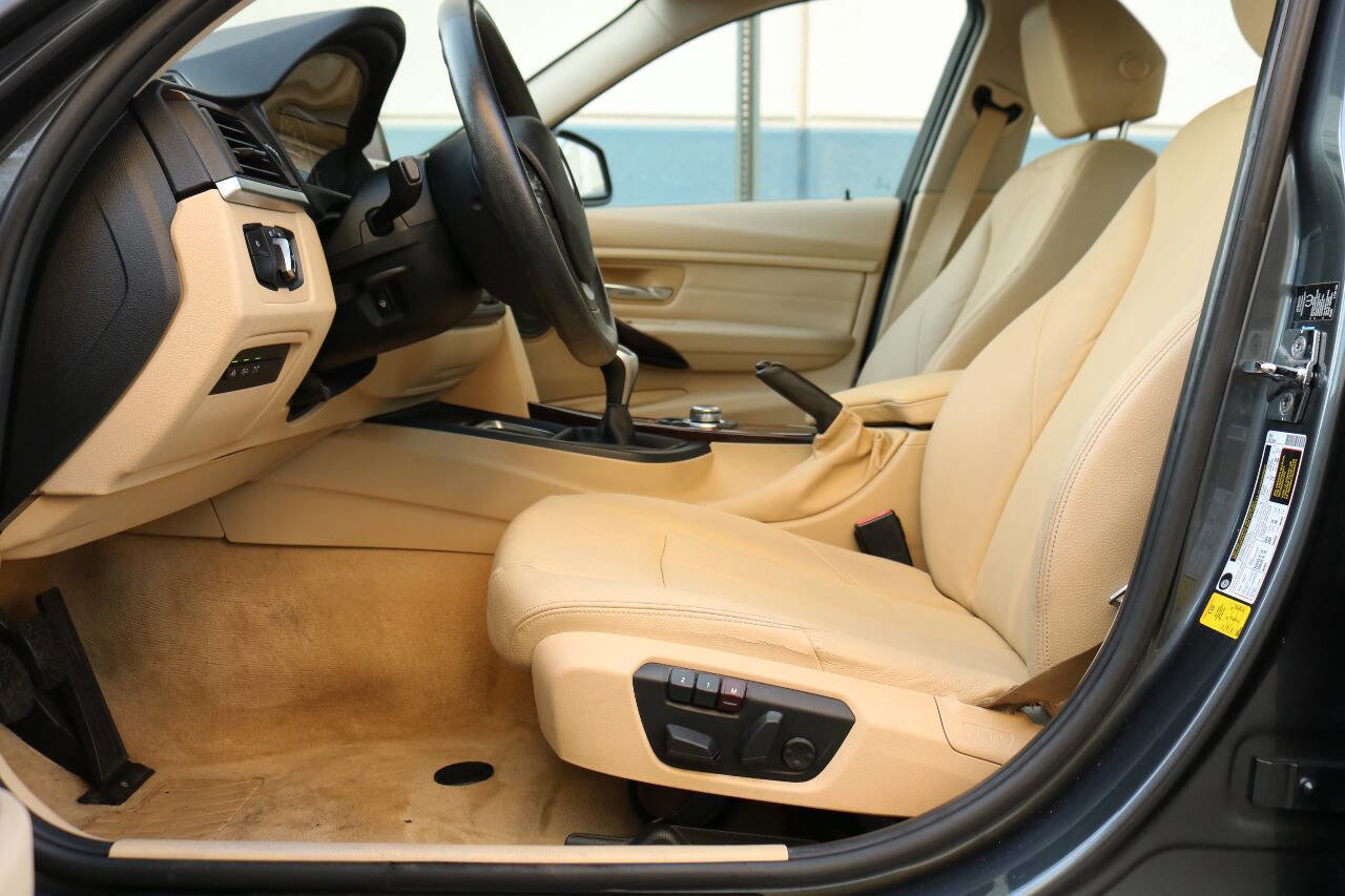 Used 2013 BMW 335i Sedan image 35