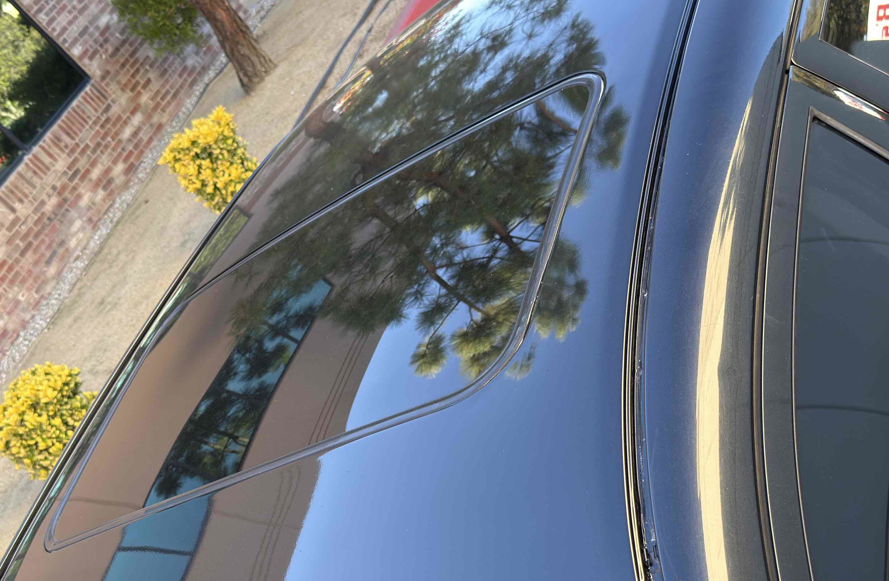 Used 2010 Toyota Corolla XRS image 12