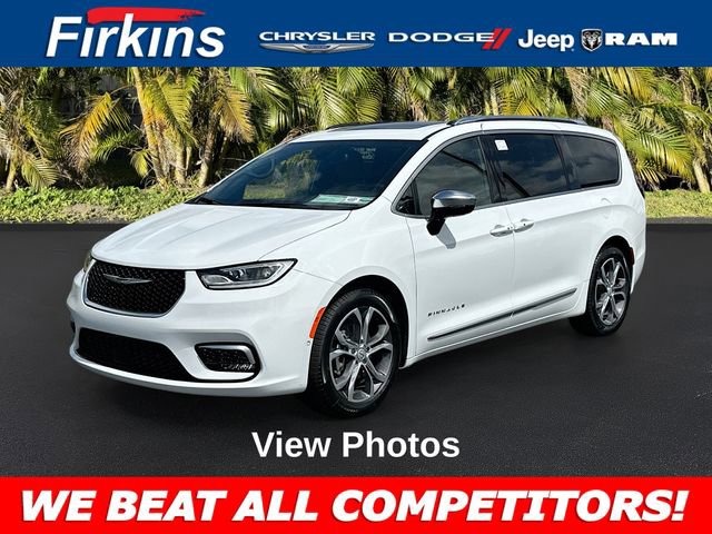 New 2026 Chrysler Pacifica Pinnacle