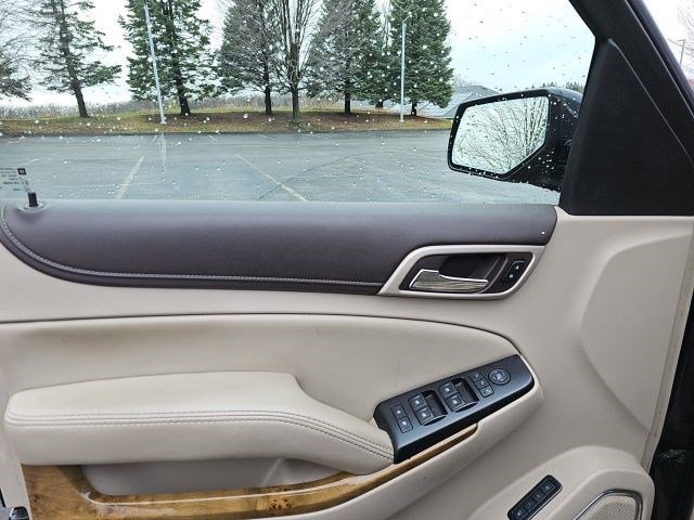 Used 2017 GMC Yukon XL Denali w/ Open Road Package image 22