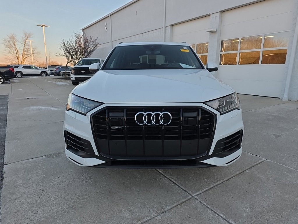 Used 2020 Audi Q7 3.0T Prestige w/ Prestige Package image 2