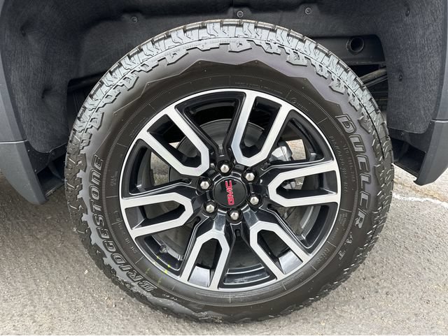 New 2026 GMC Sierra 1500 AT4 w/ AT4 Premium Package AWD/4WD image 4