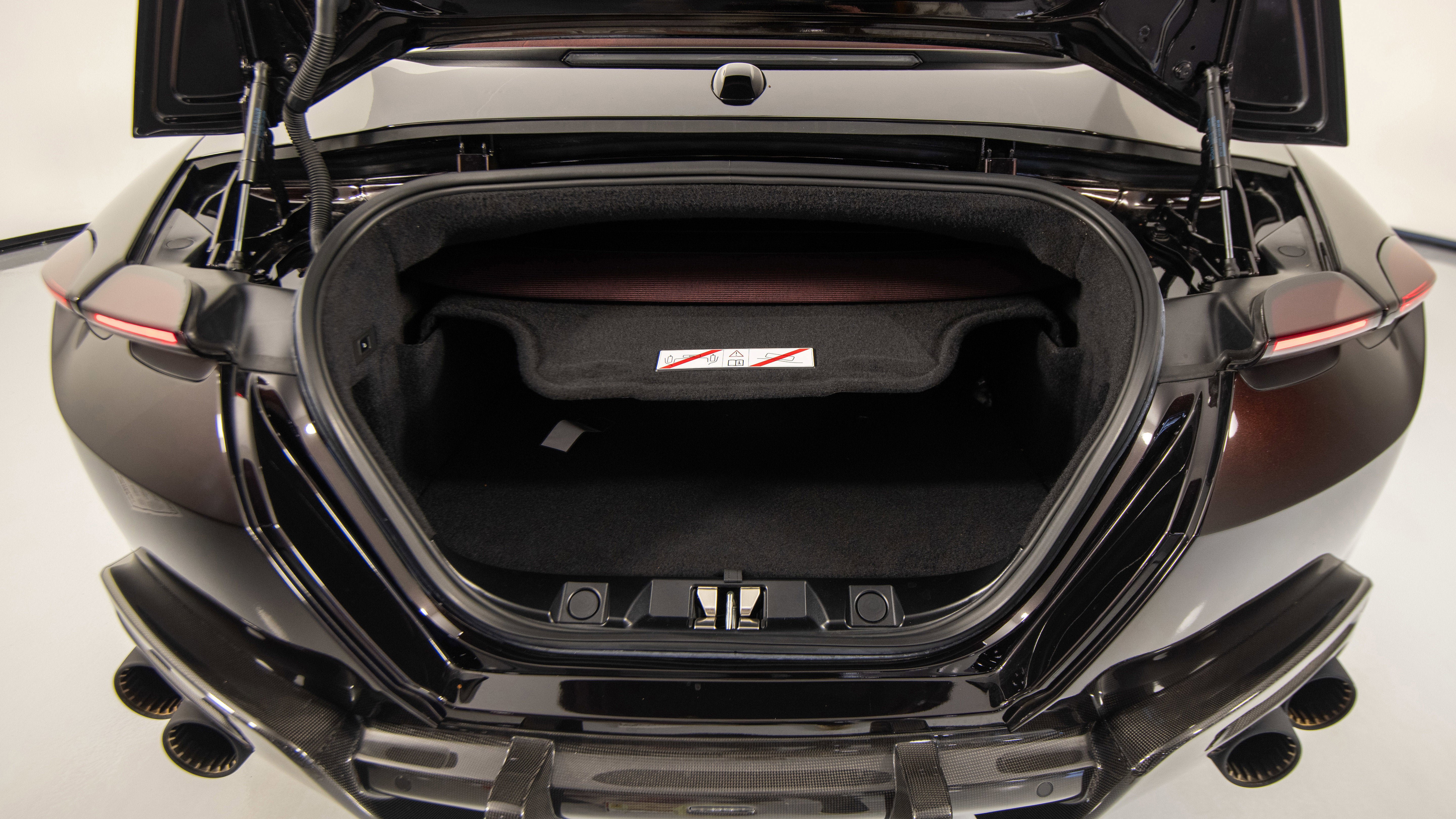 Certified 2024 Ferrari Roma Spider RWD image 52