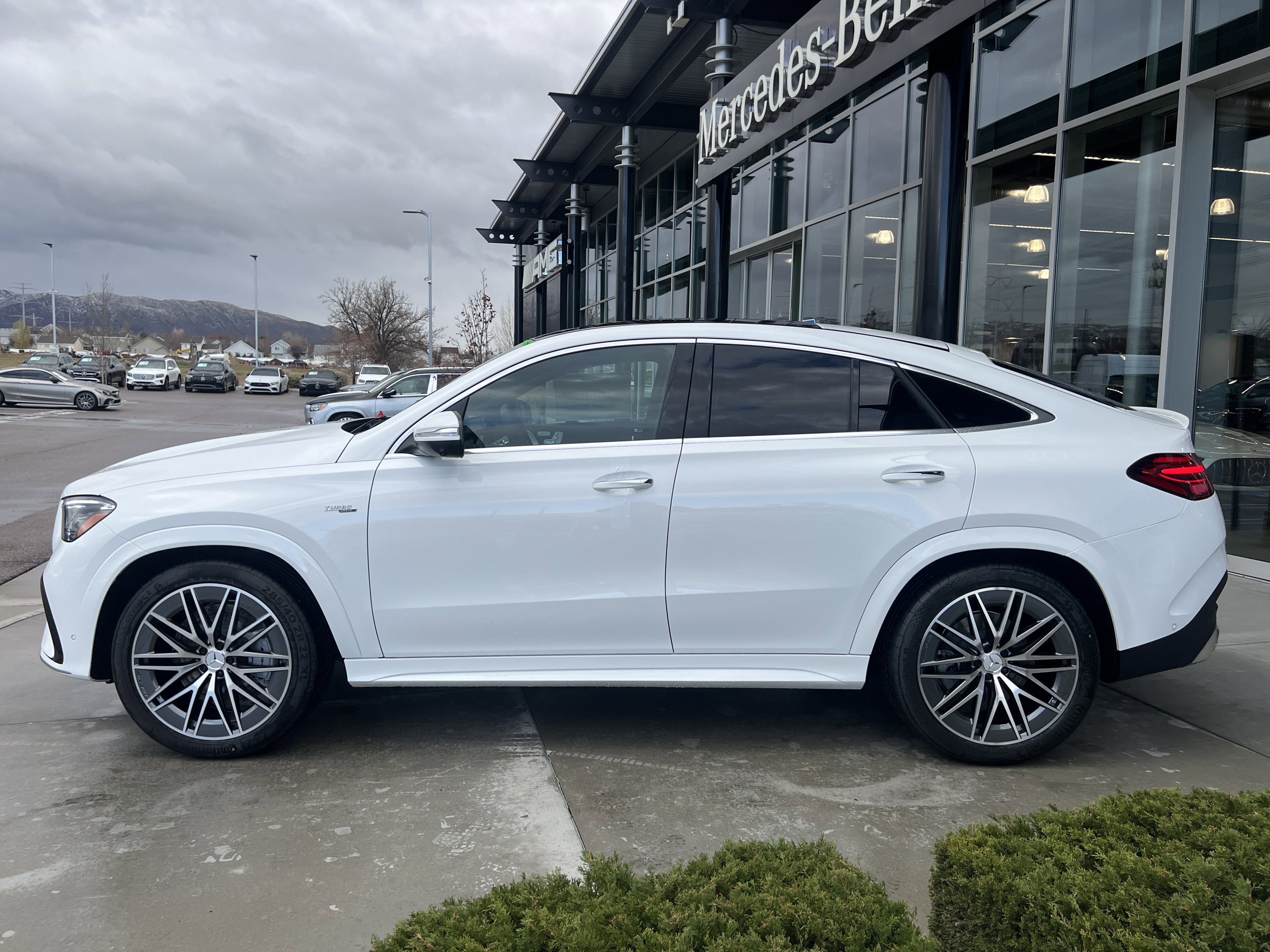 New 2026 Mercedes-Benz GLE 53 AMG 4MATIC Coupe image 8
