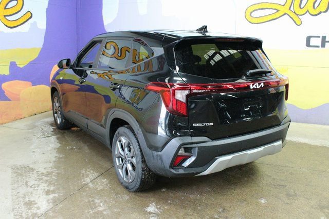 Used 2024 Kia Seltos LX image 6