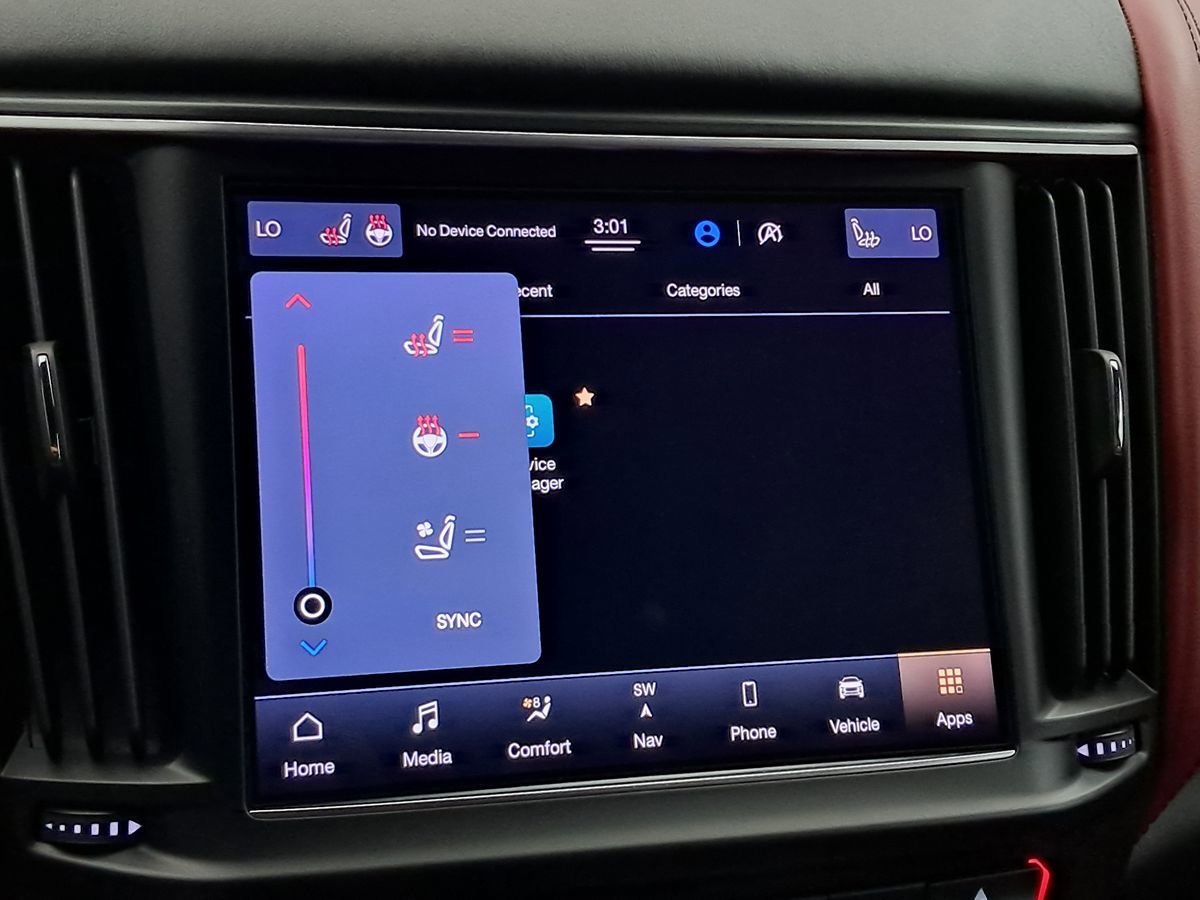 Used 2021 Maserati Levante S AWD/4WD image 19