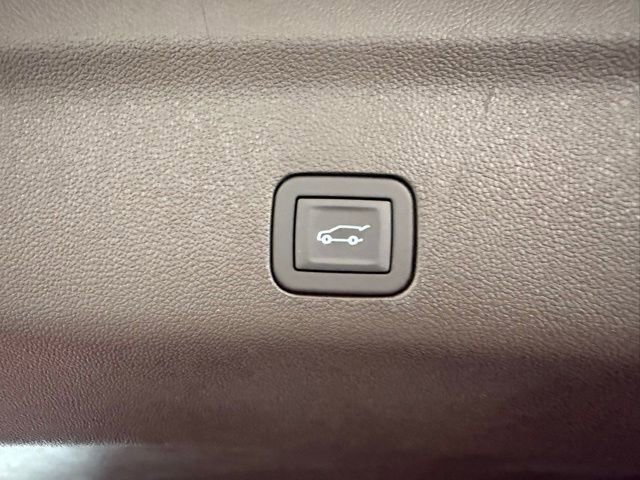 New 2026 Chevrolet Tahoe LT RWD image 9