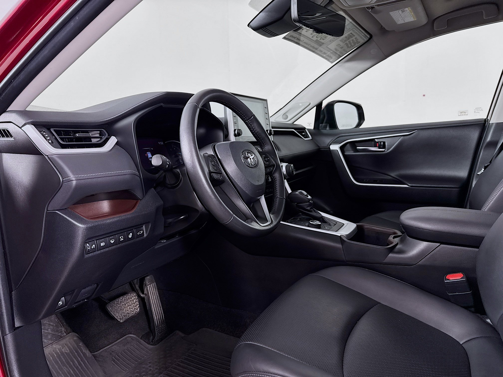 Certified 2022 Toyota RAV4 Limited AWD/4WD image 9
