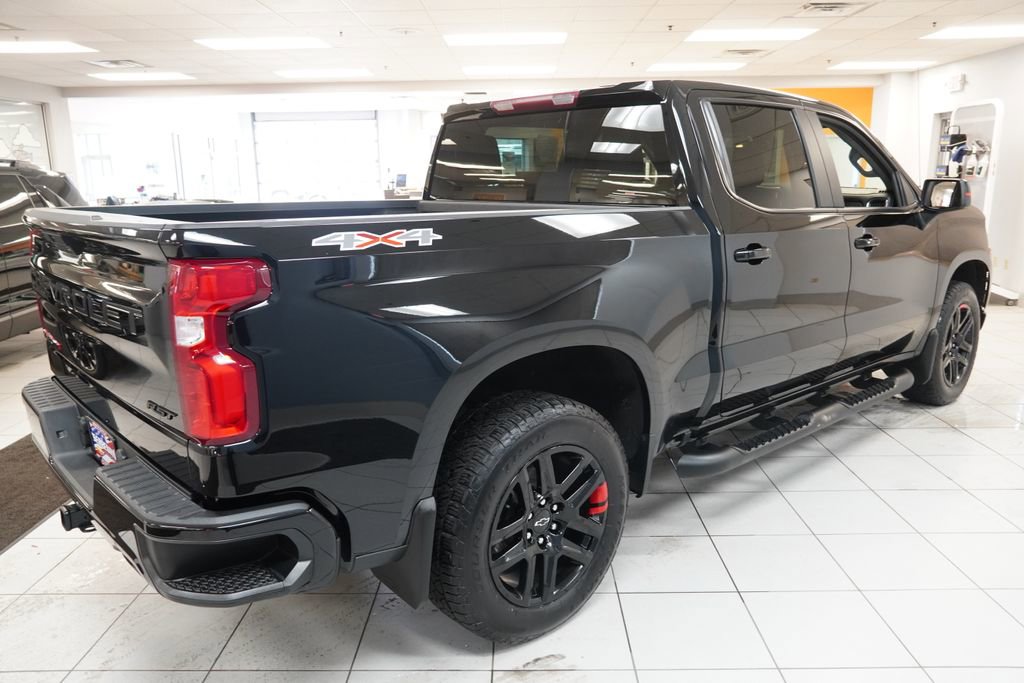 Used 2022 Chevrolet Silverado 1500 RST w/ Redline Edition image 11