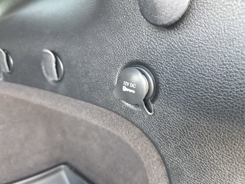 Used 2019 Jeep Grand Cherokee Altitude image 28