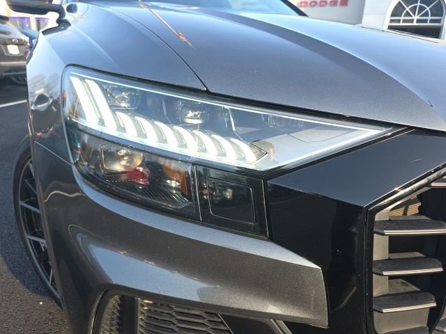 Used 2022 Audi Q8 Prestige image 22