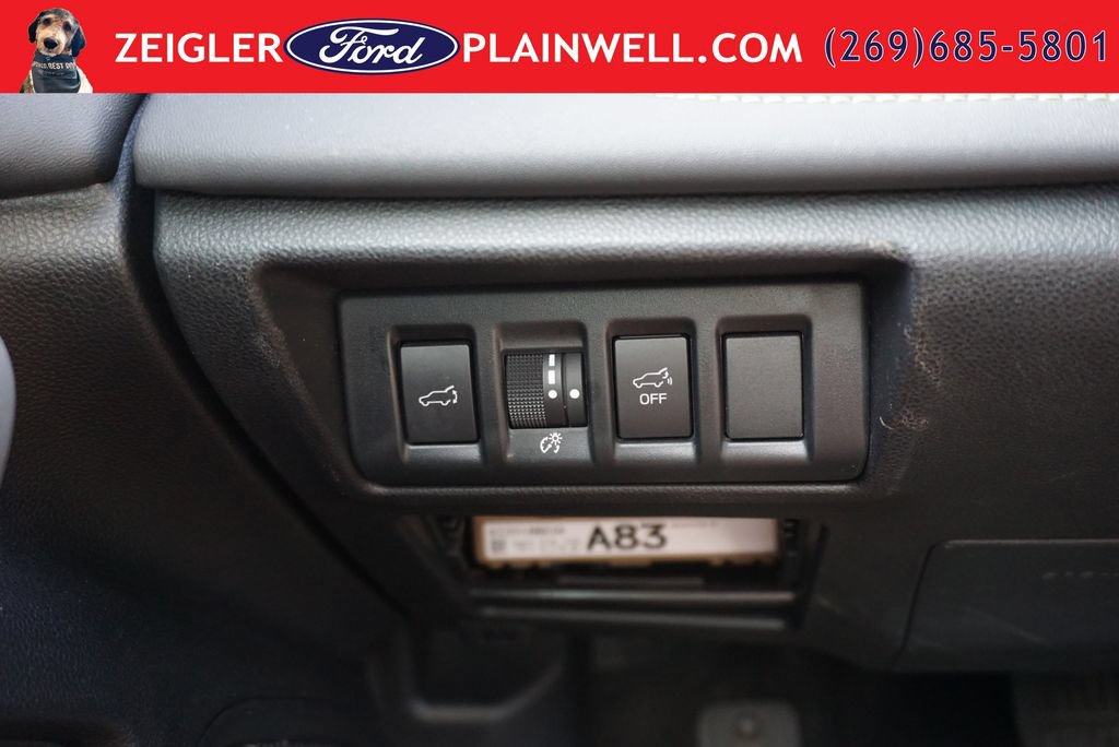 Used 2025 Subaru Outback Onyx Edition AWD/4WD image 30