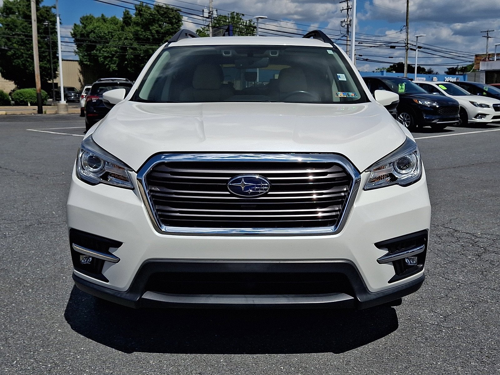 Used 2019 Subaru Ascent Limited AWD/4WD image 2