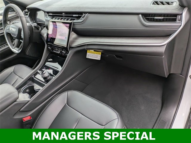 New 2025 Jeep Grand Cherokee Limited w/ Trailer Tow Package image 27