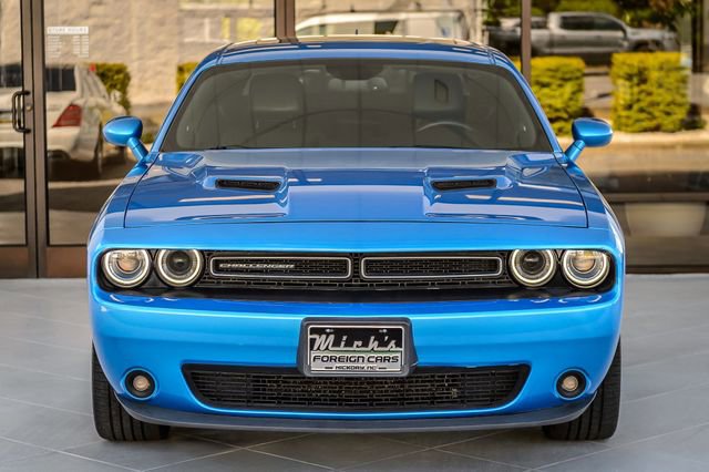 Used 2015 Dodge Challenger SXT Plus w/ Sound Group II RWD image 5