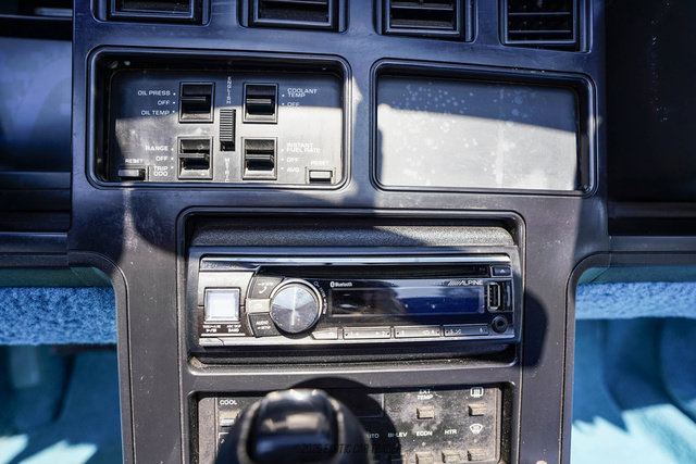 Used 1988 Chevrolet Corvette Convertible RWD image 34